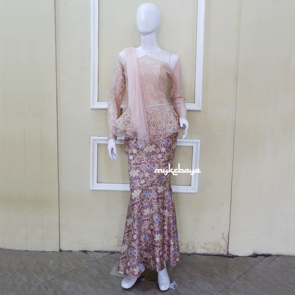 Star Seller Setelan Kebaya Brokat Modern Terbaru